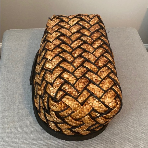 Basket - Picture 5 of 5